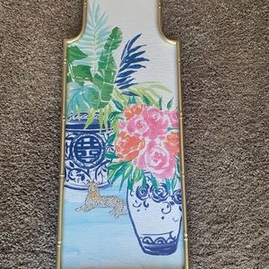 Leopard Pagoda Leaf Wall Decor